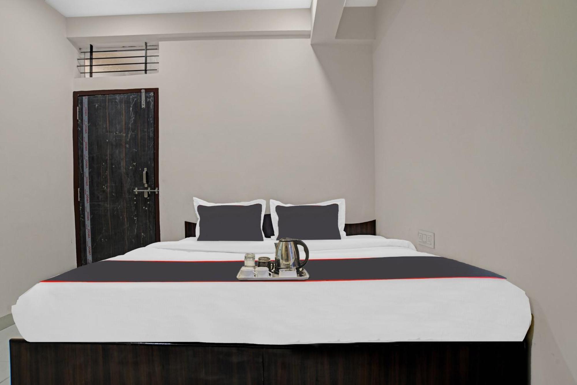 Hotel O Dream Palace Ιντόρ Εξωτερικό φωτογραφία