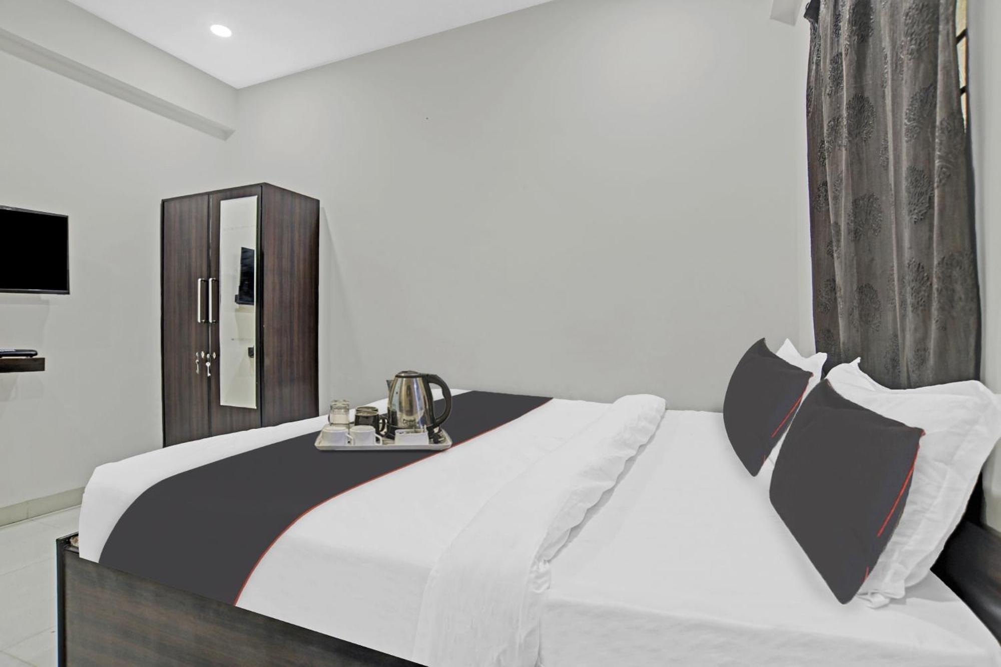 Hotel O Dream Palace Ιντόρ Εξωτερικό φωτογραφία