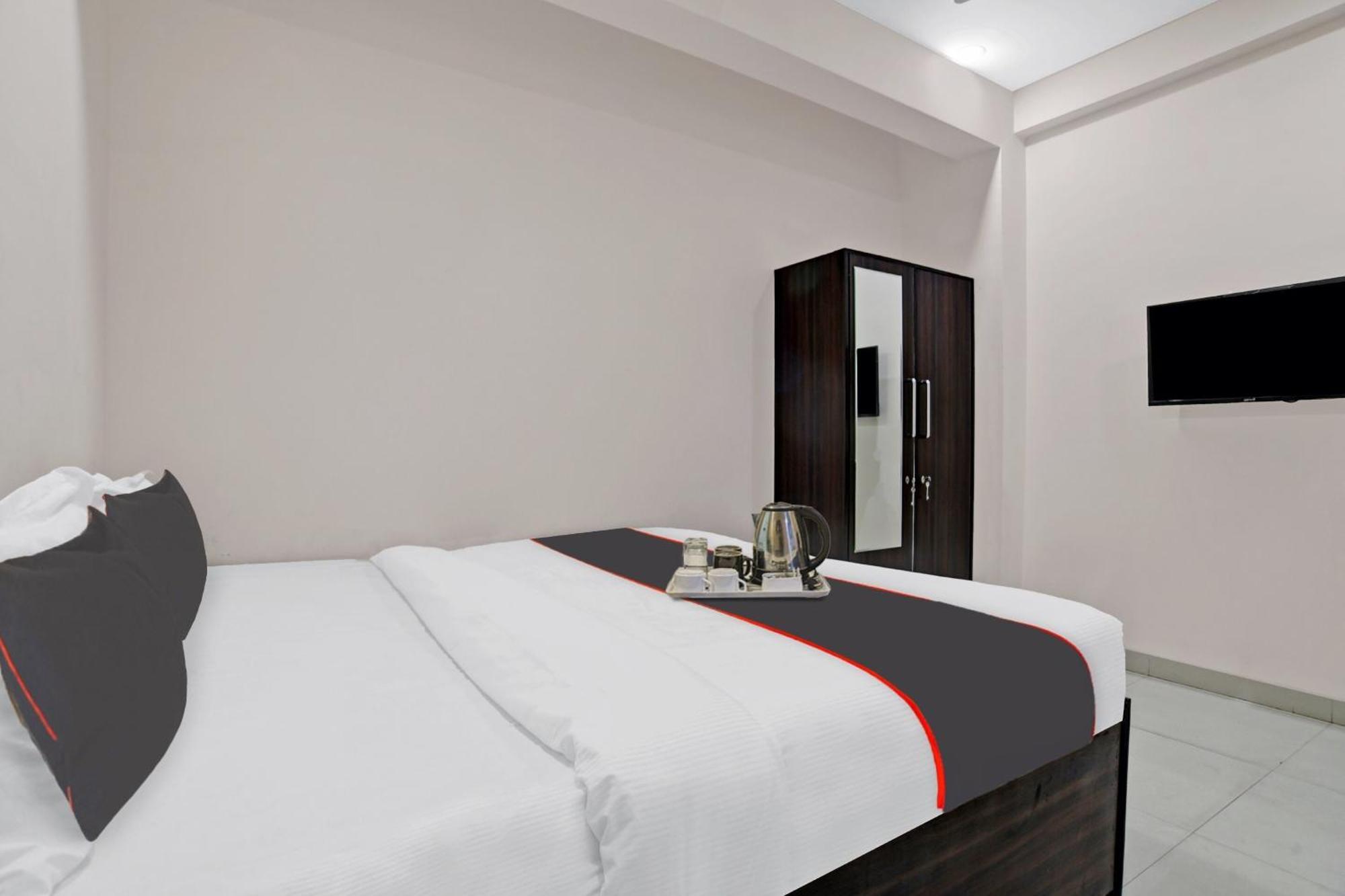 Hotel O Dream Palace Ιντόρ Εξωτερικό φωτογραφία