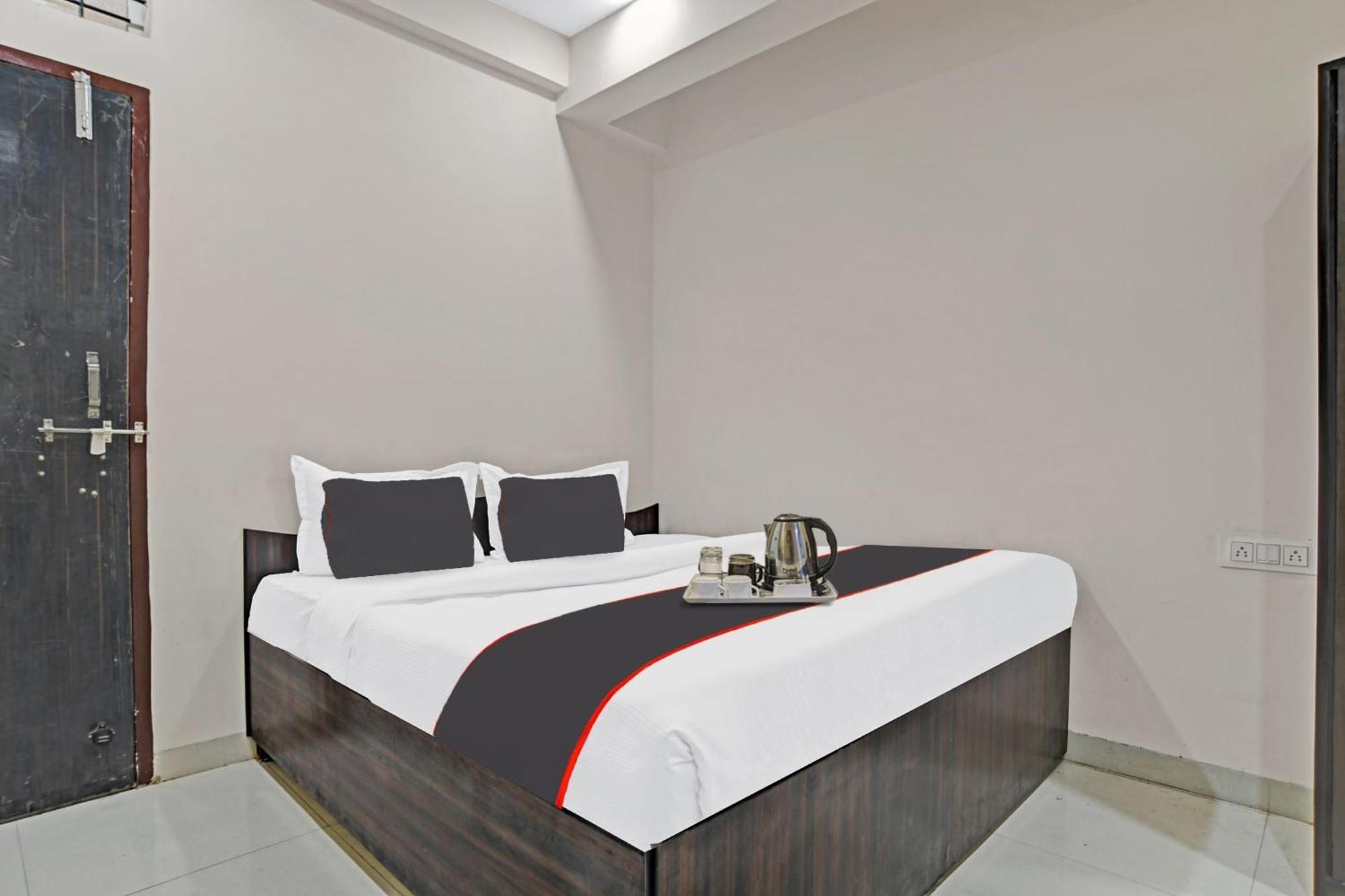 Hotel O Dream Palace Ιντόρ Εξωτερικό φωτογραφία